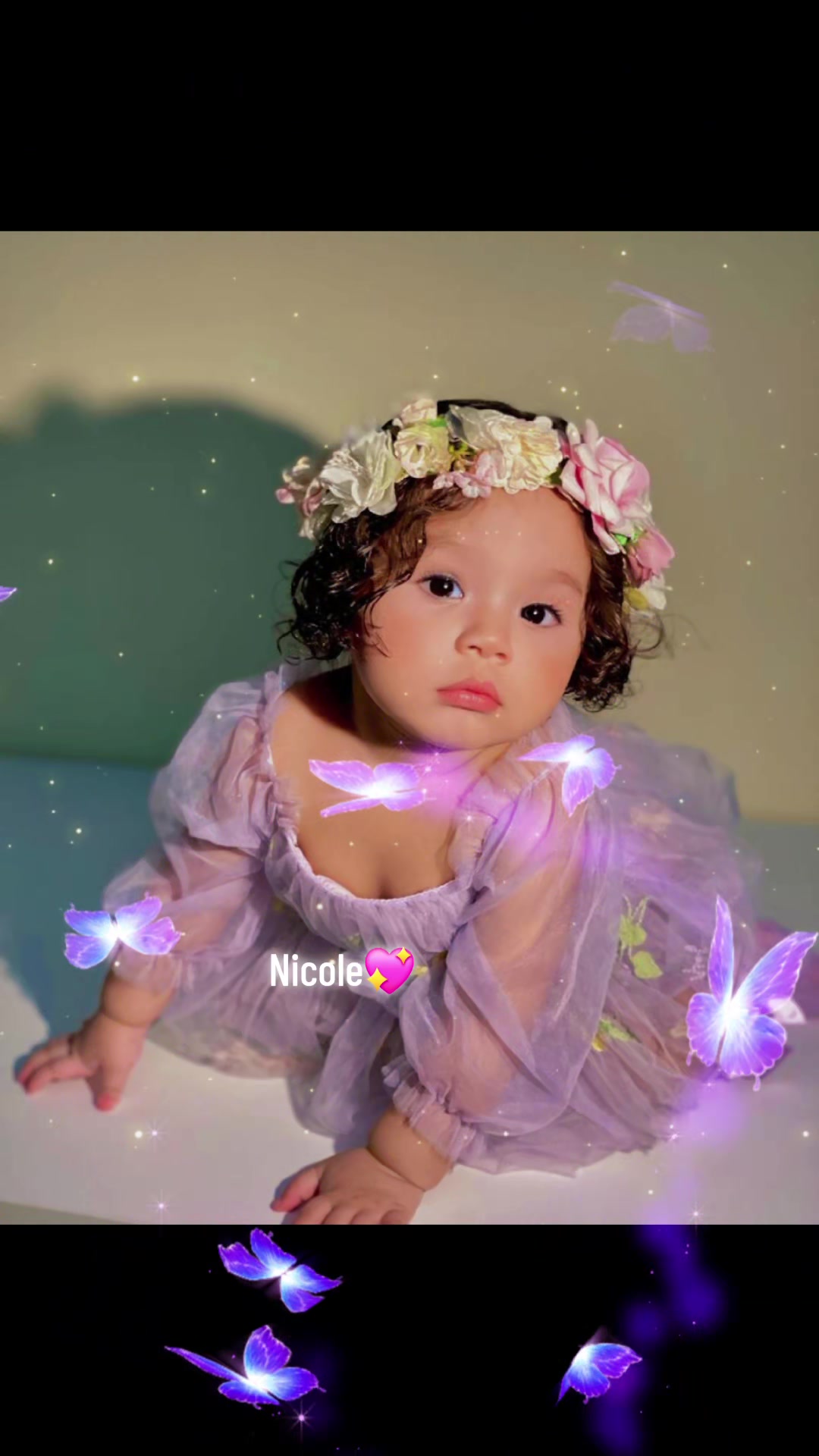 @꧁༒♛𝒜𝓷𝒶𝒽𝓎♛༒꧂