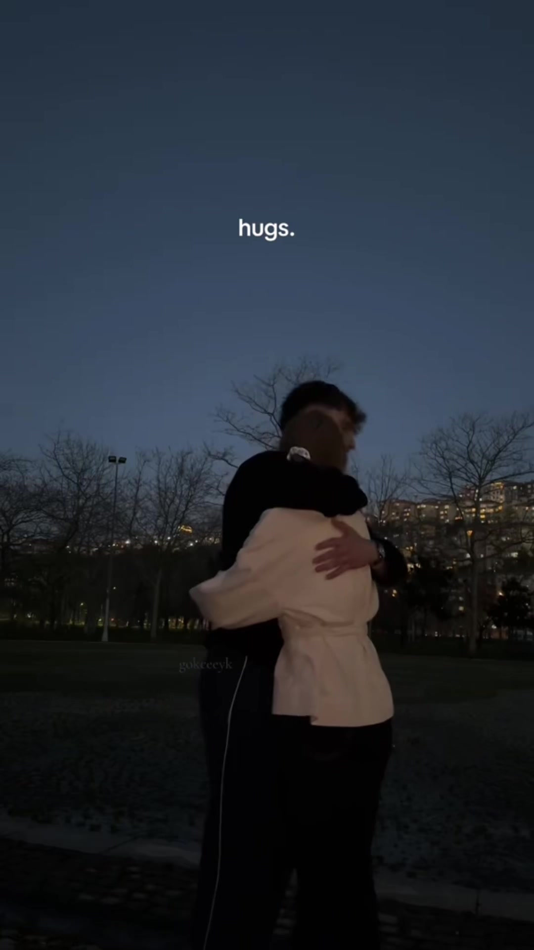 @Couple cute moment