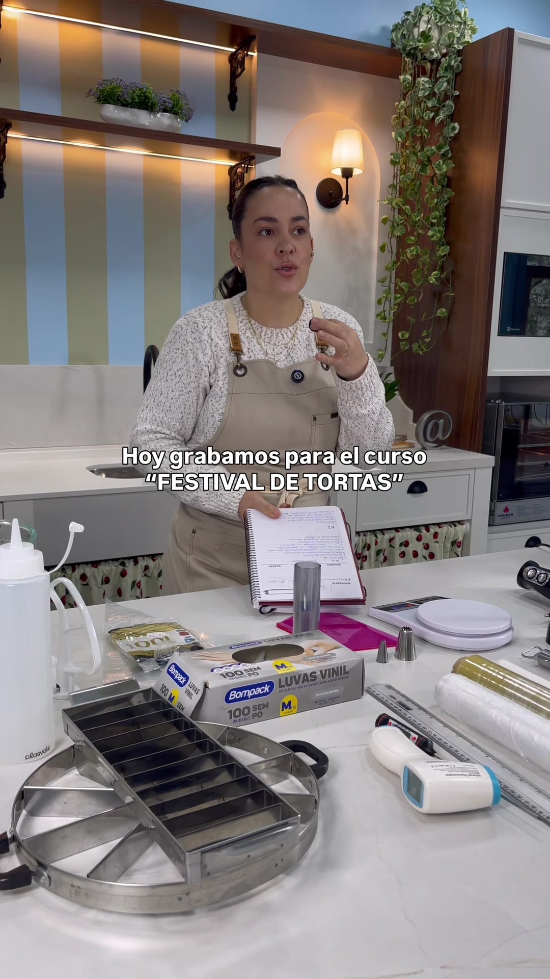 @Carina Lovera Repostera G