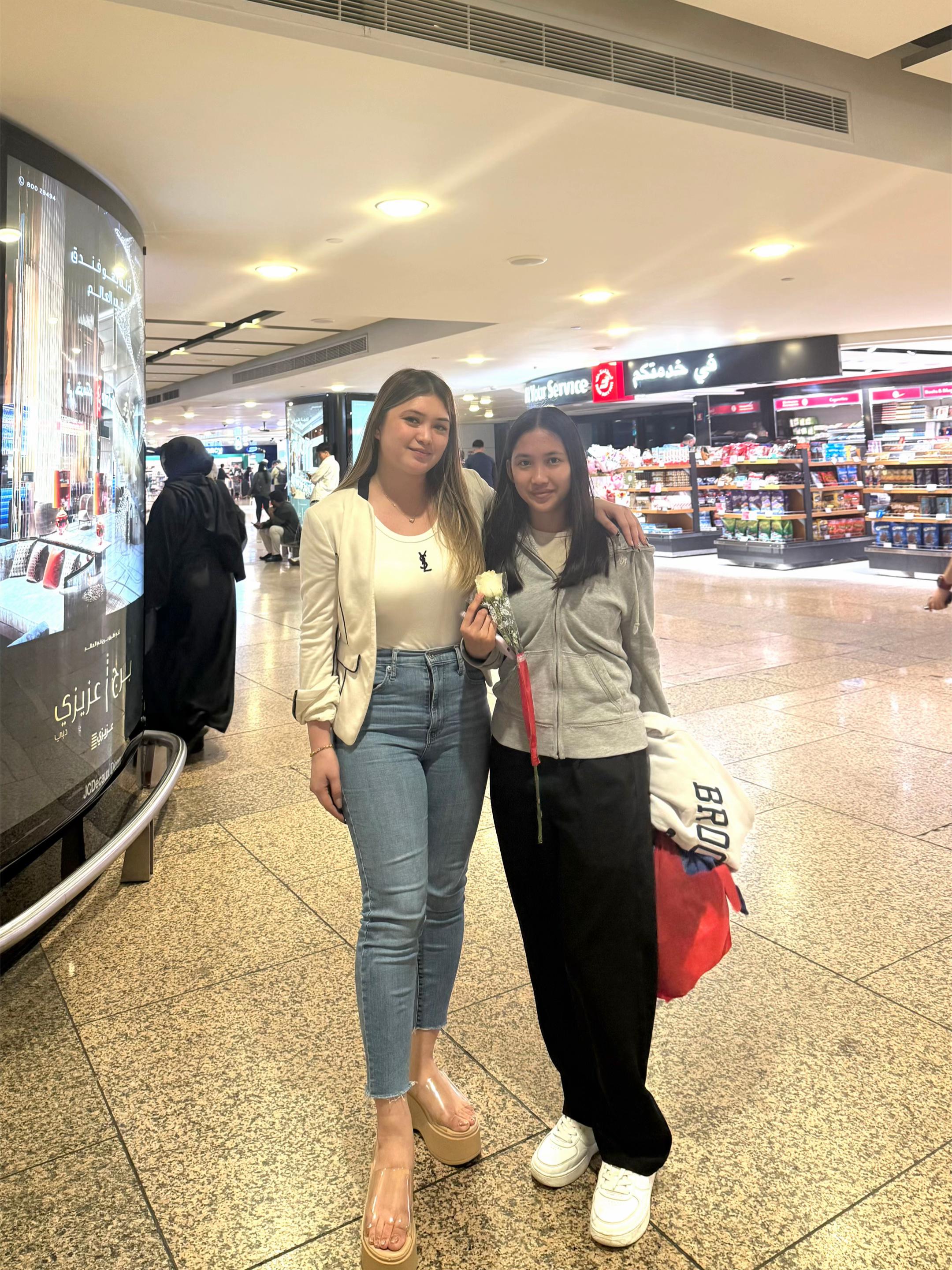 @DubaiWithChrisza