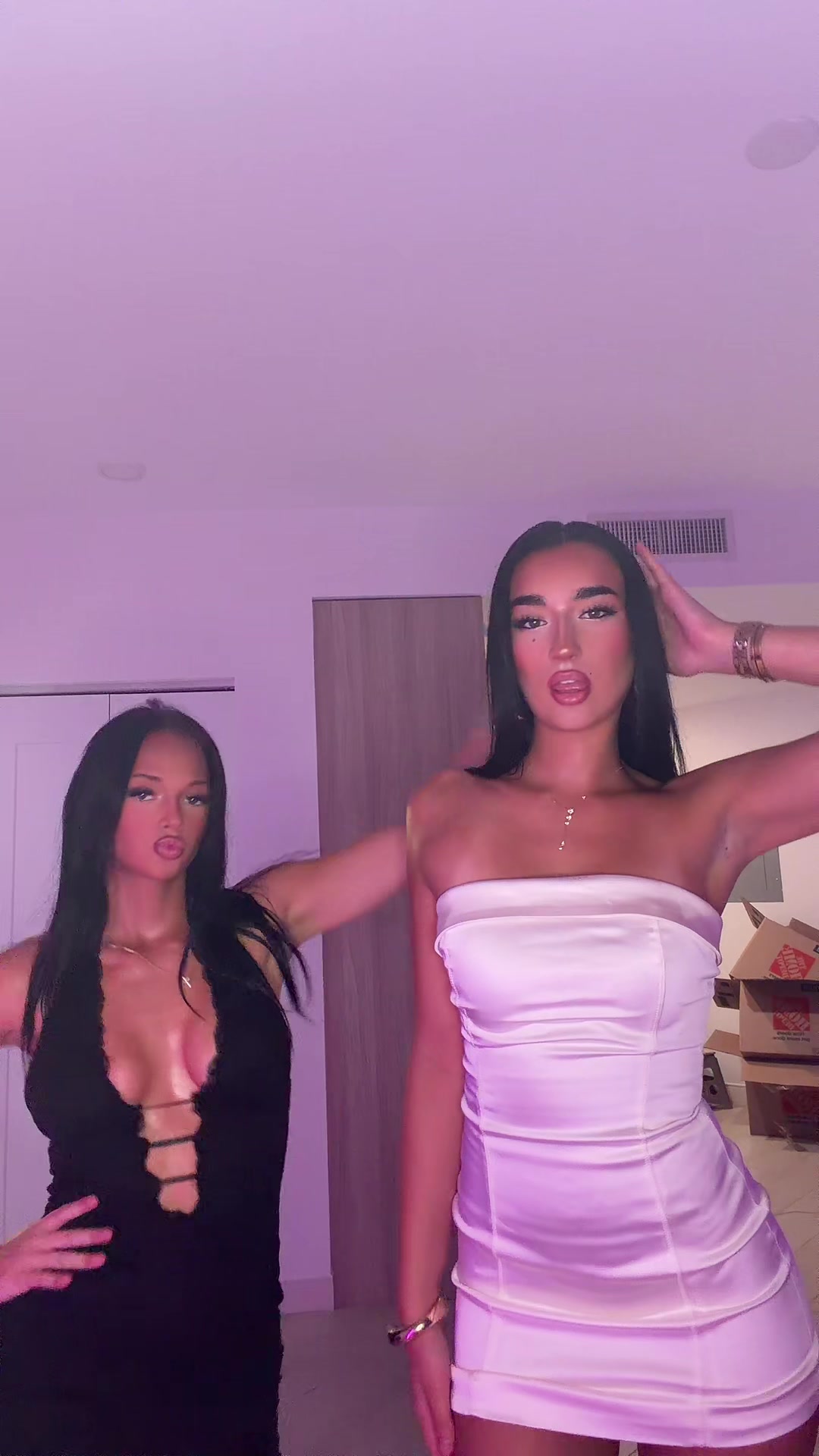 @taylorxviolet
