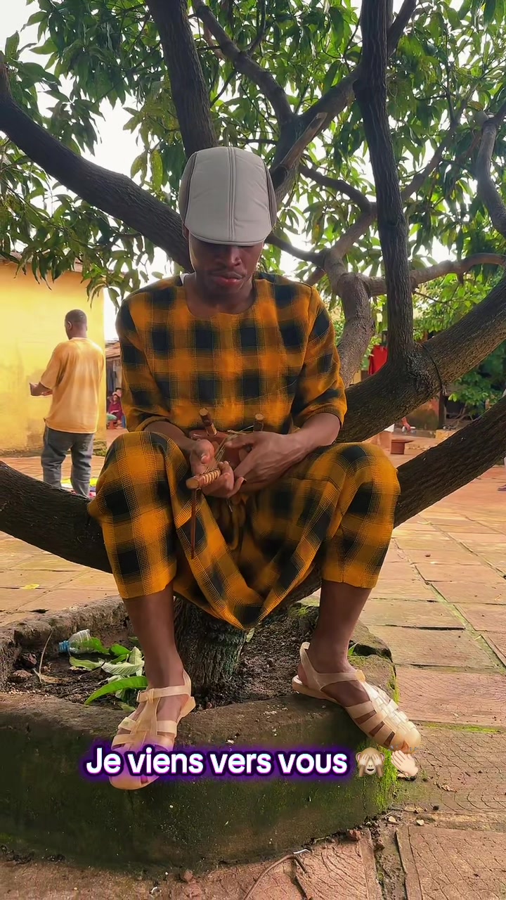 @Vieux T&ocirc;ri&ocirc; 224🇬🇳