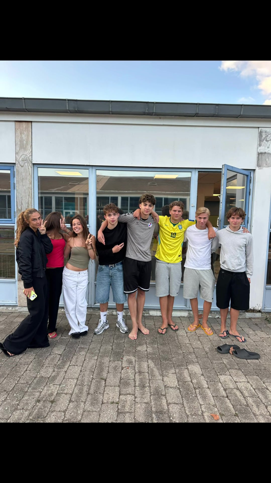 @Br&oslash;ndby idr&aelig;tsefterskole