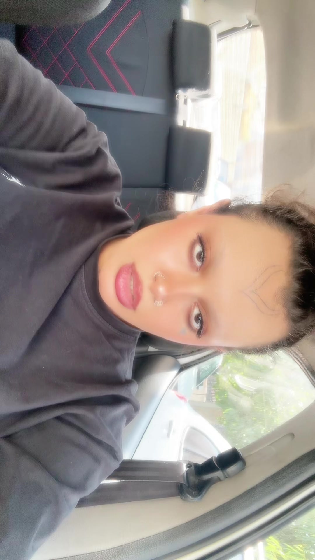 @andia🖤