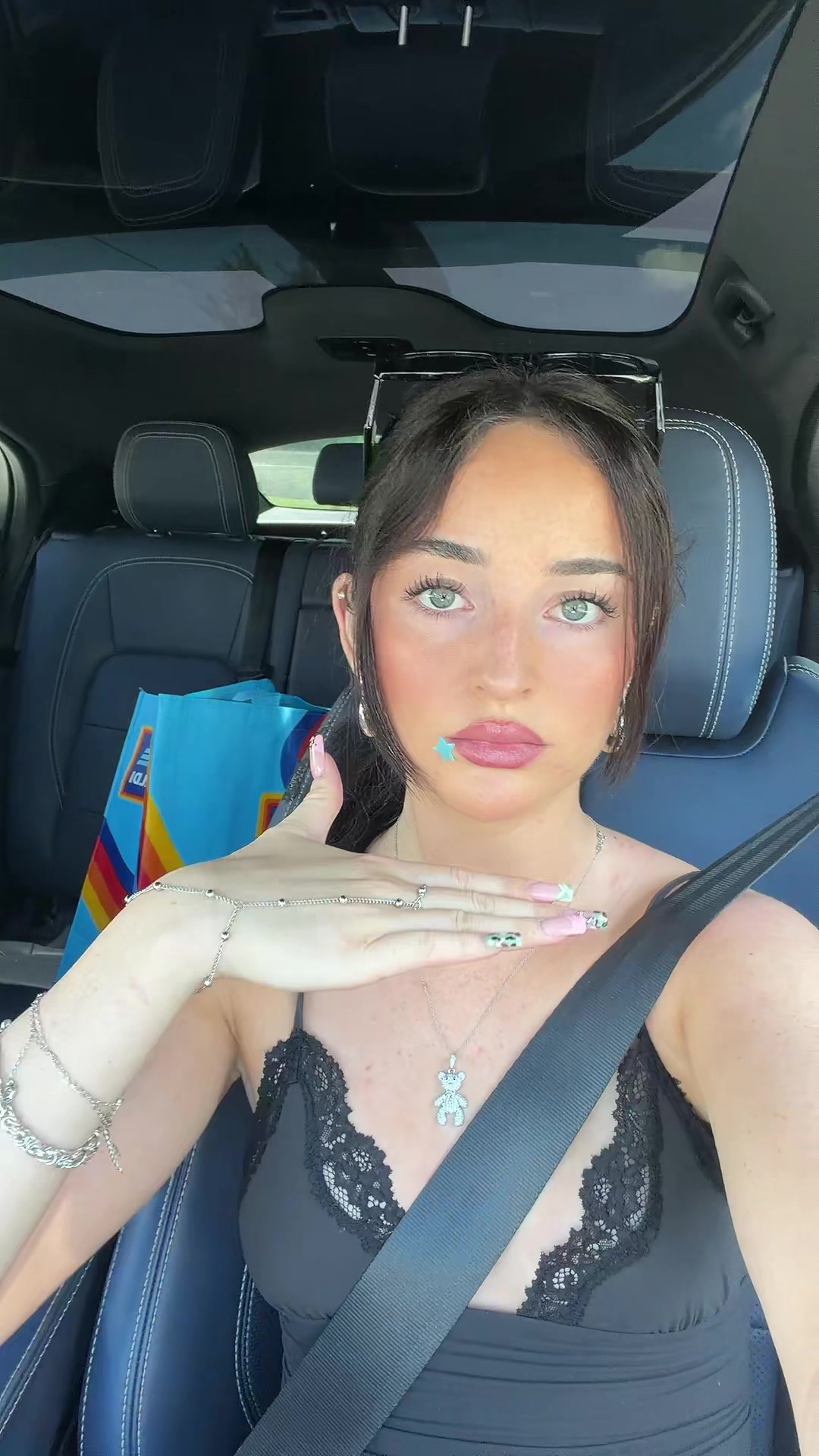 @LEXI ⚝