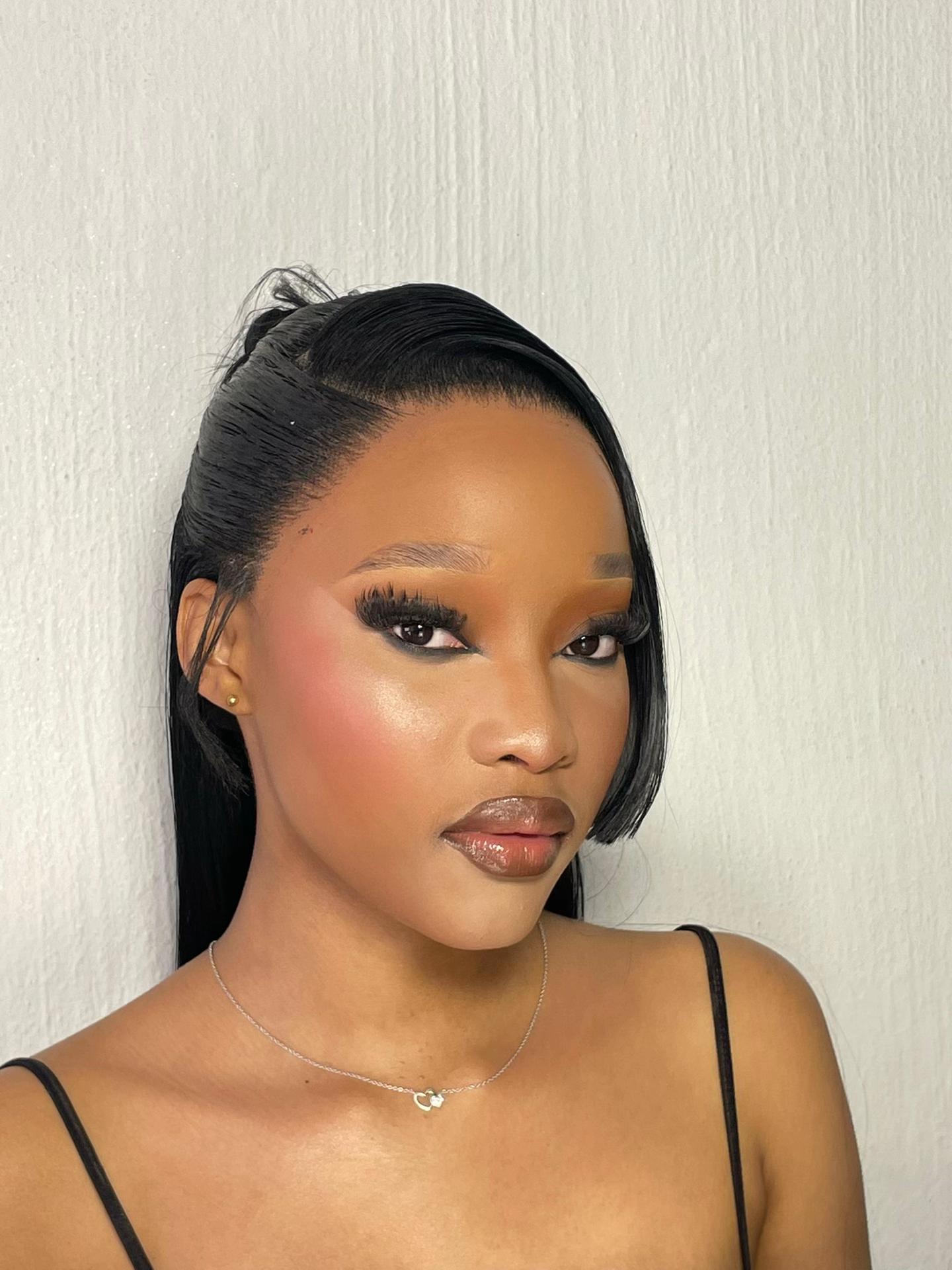 @lethabile || LOOKS BY LEE💋