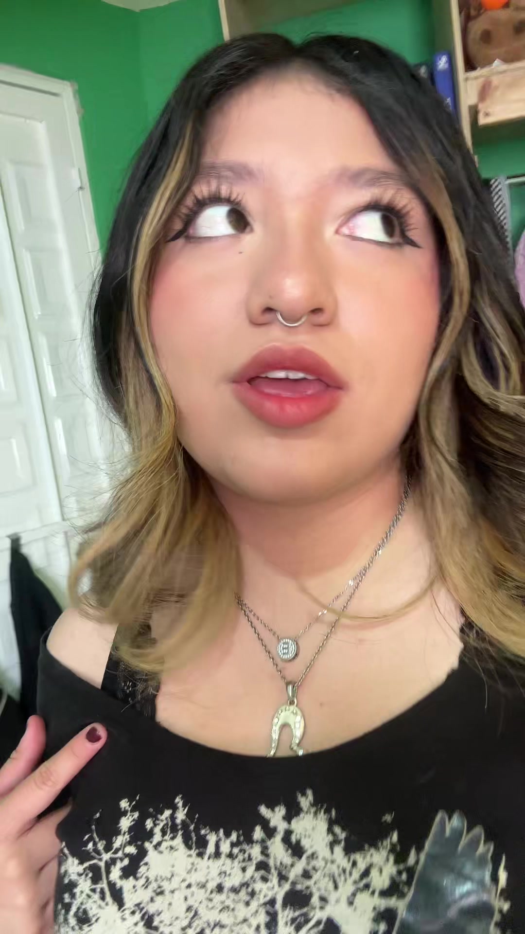 @Esmeralda