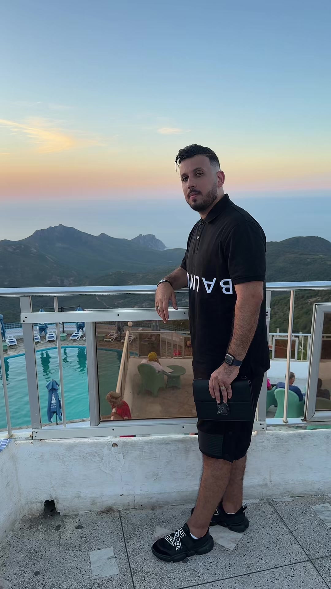@Anwar 🇩🇿