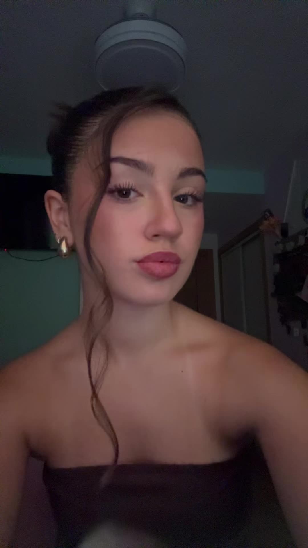 @Daniela Hern&aacute;ndez