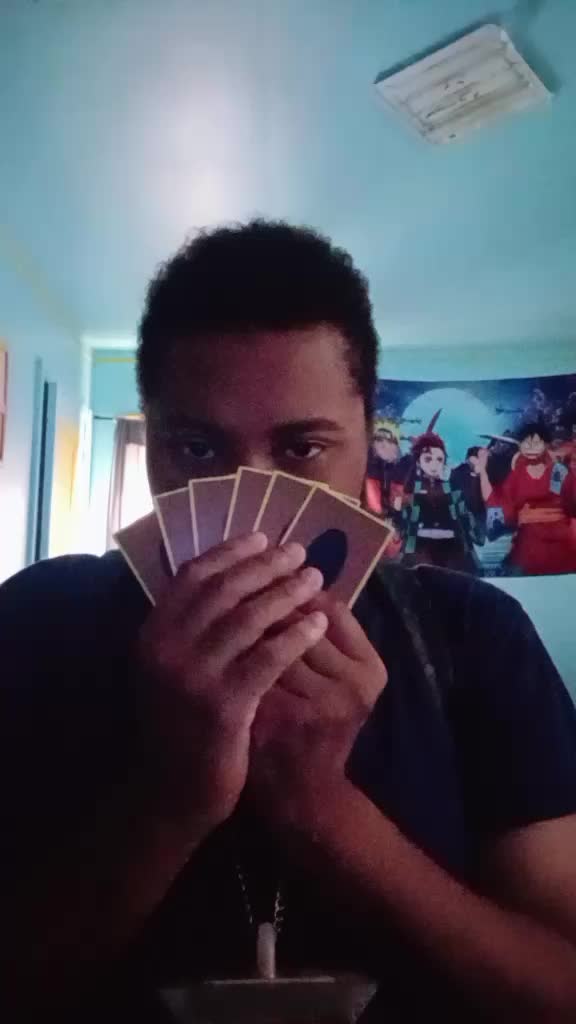 @Eriq-sanxscarlet=scareriq