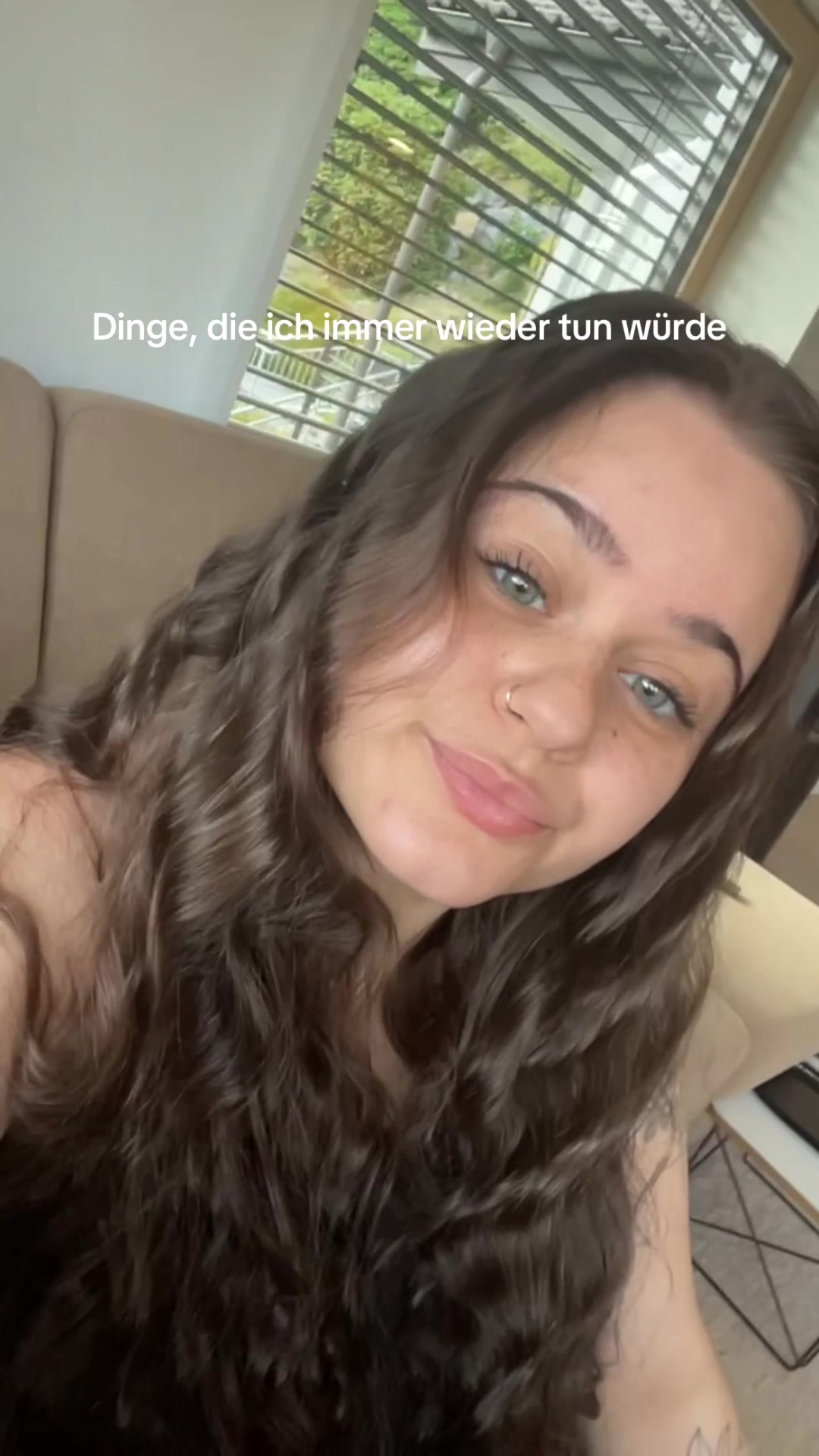 @𝒜𝓃𝓃𝑒