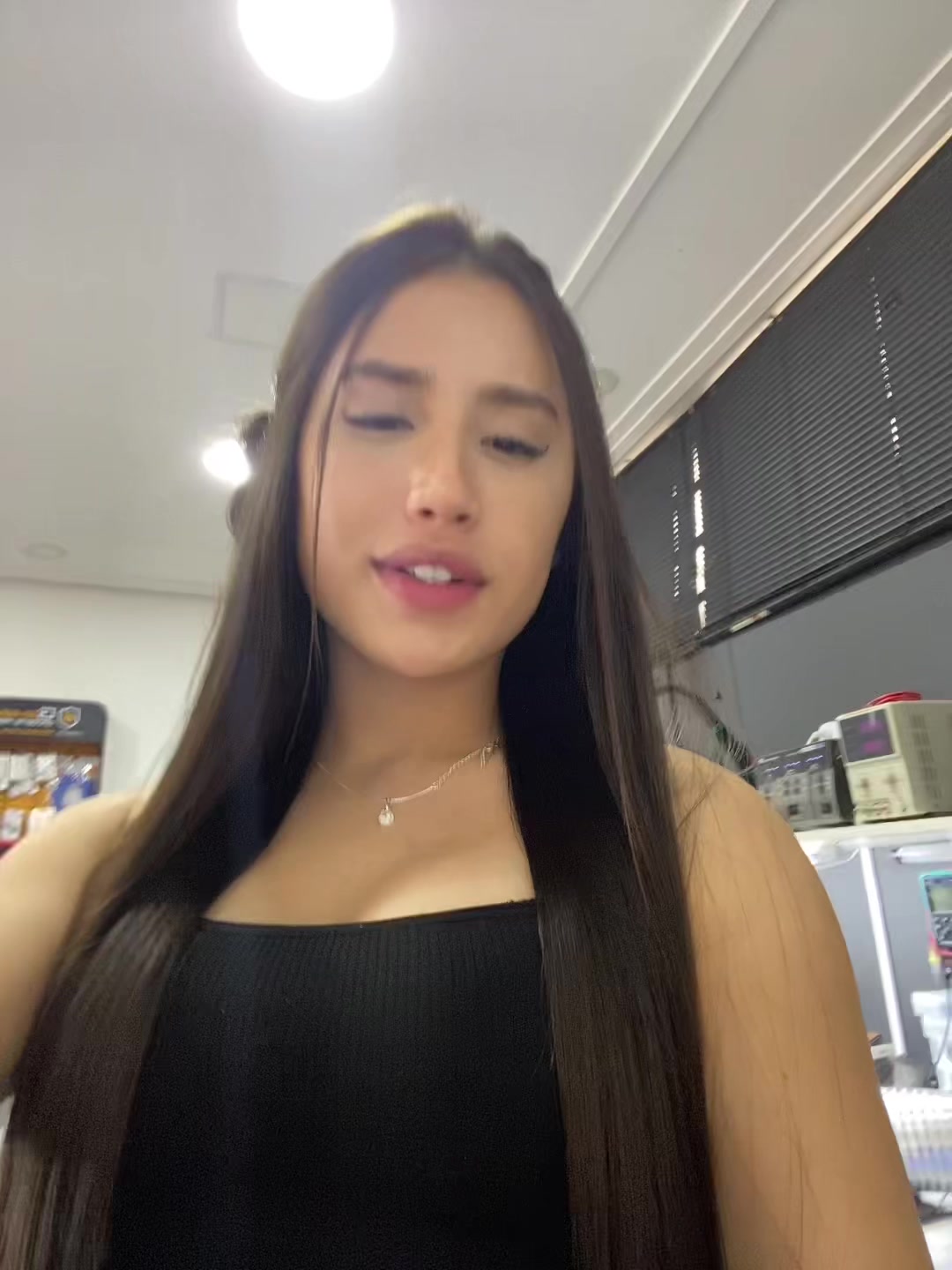 @kauany nishioka