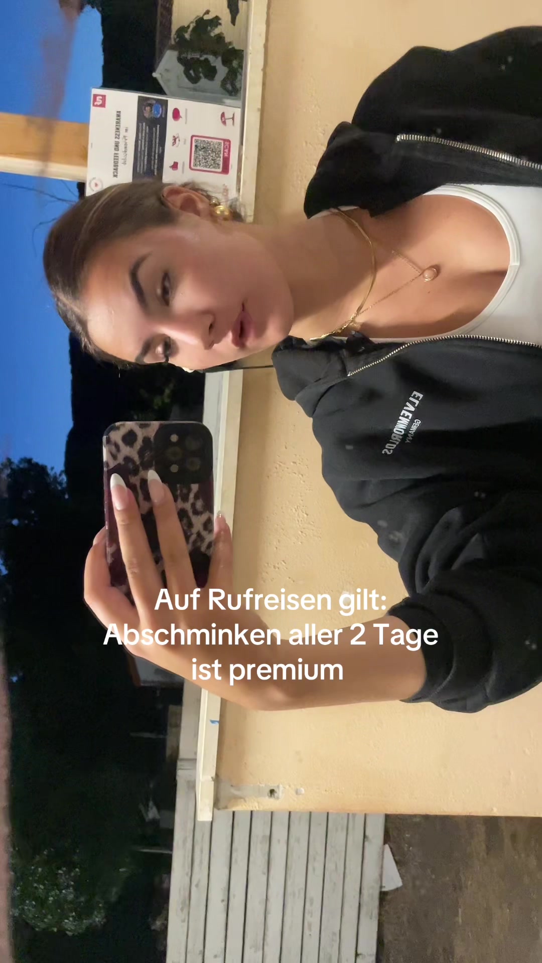 @&Auml;nnii 🍇