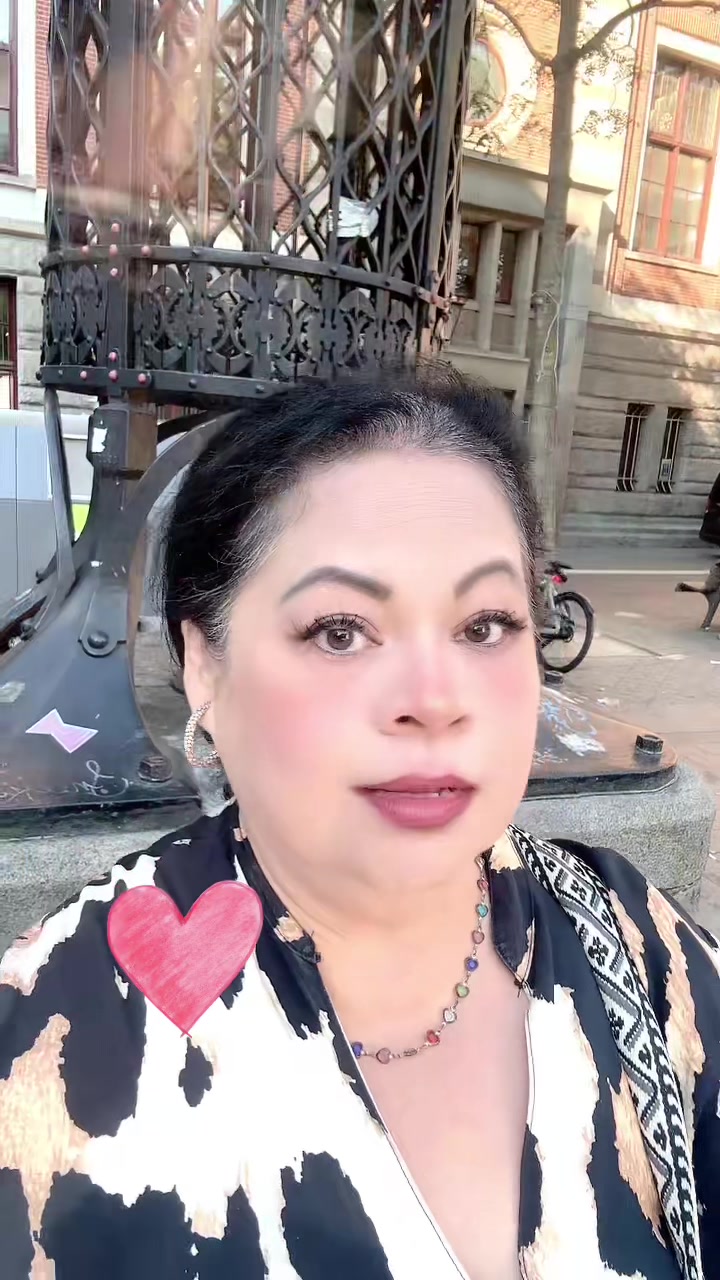 @Eselien55