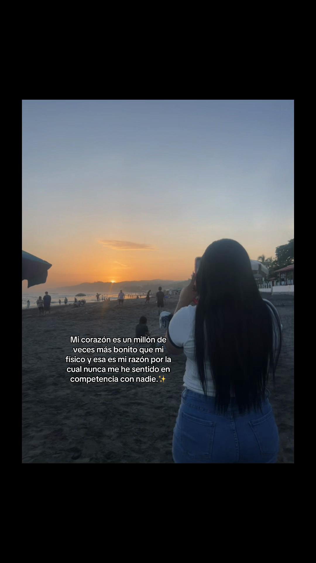 @ivania_sv