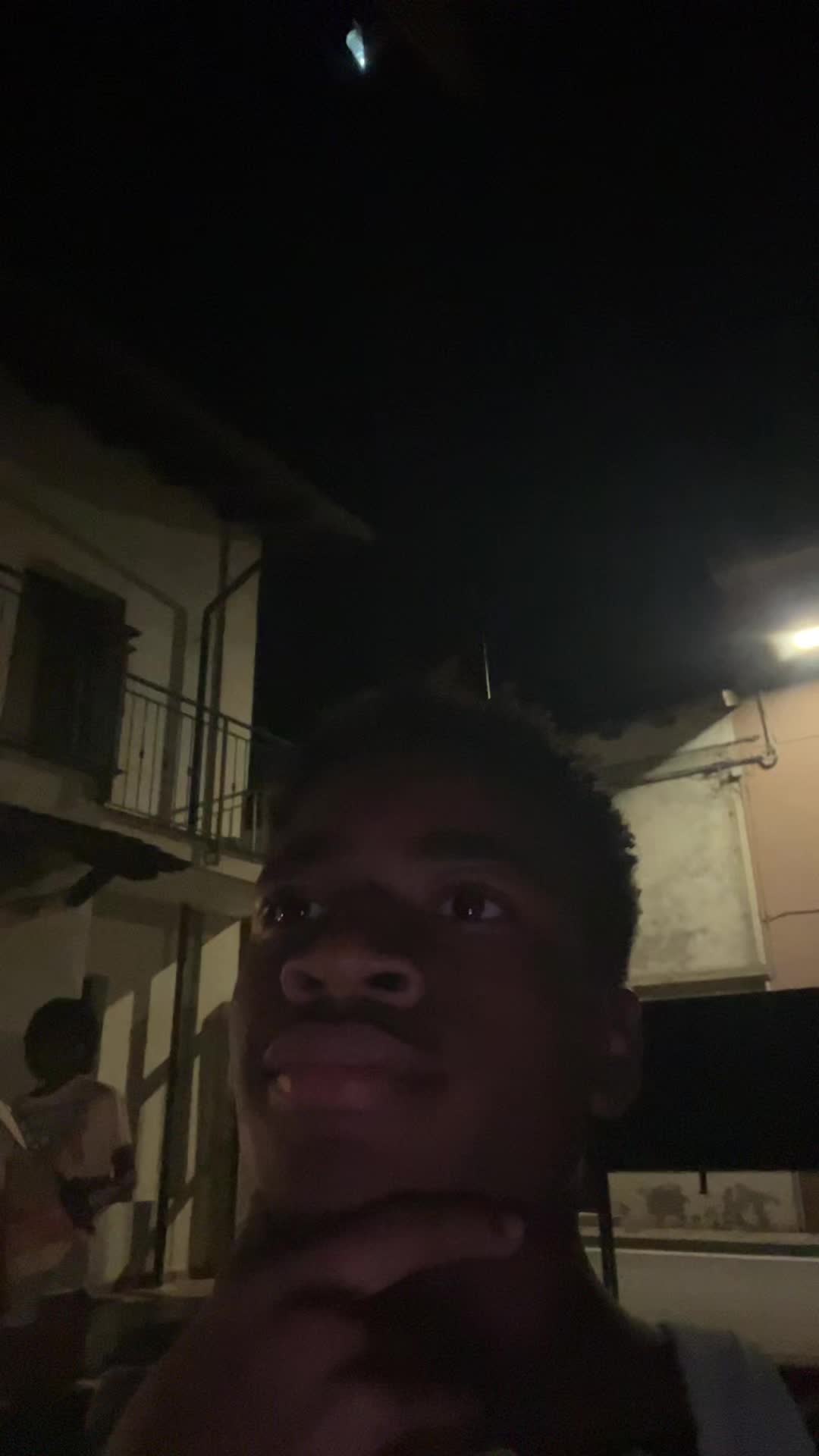 @000