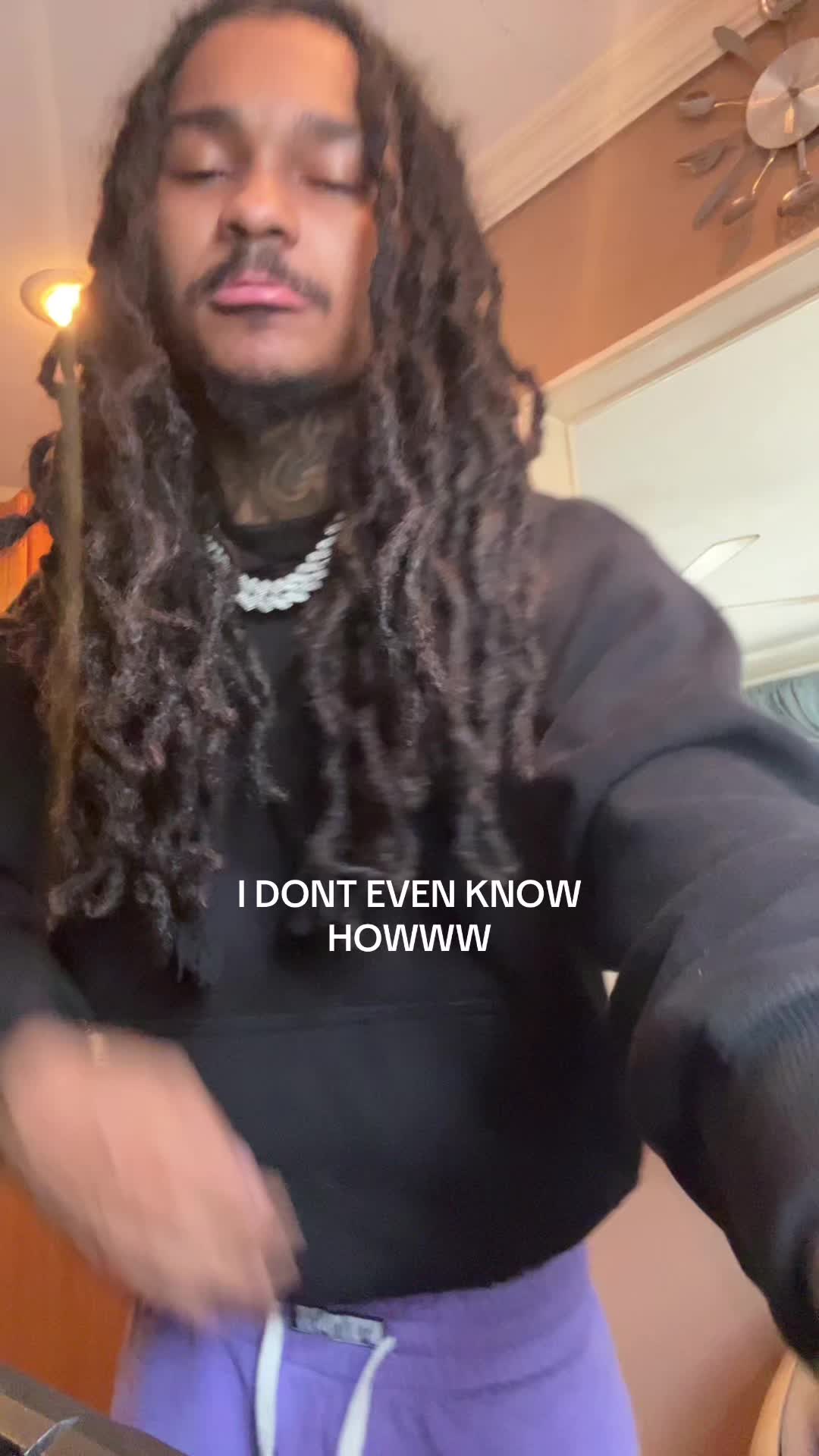 @🎒