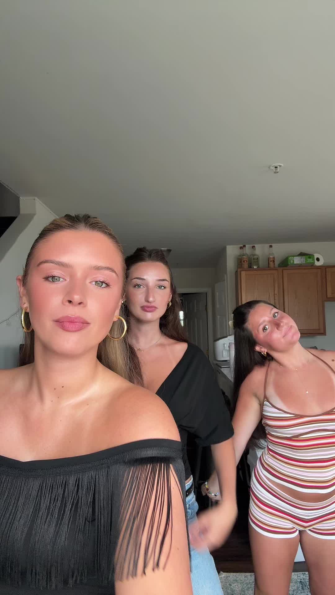 @bella mocarski