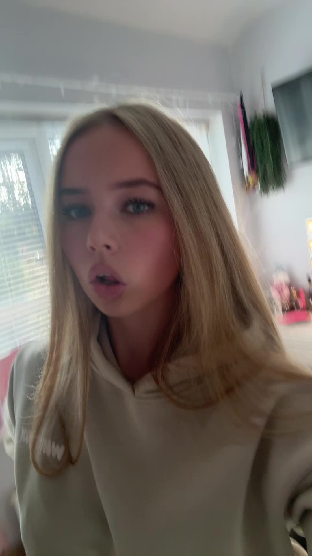 @zuzia