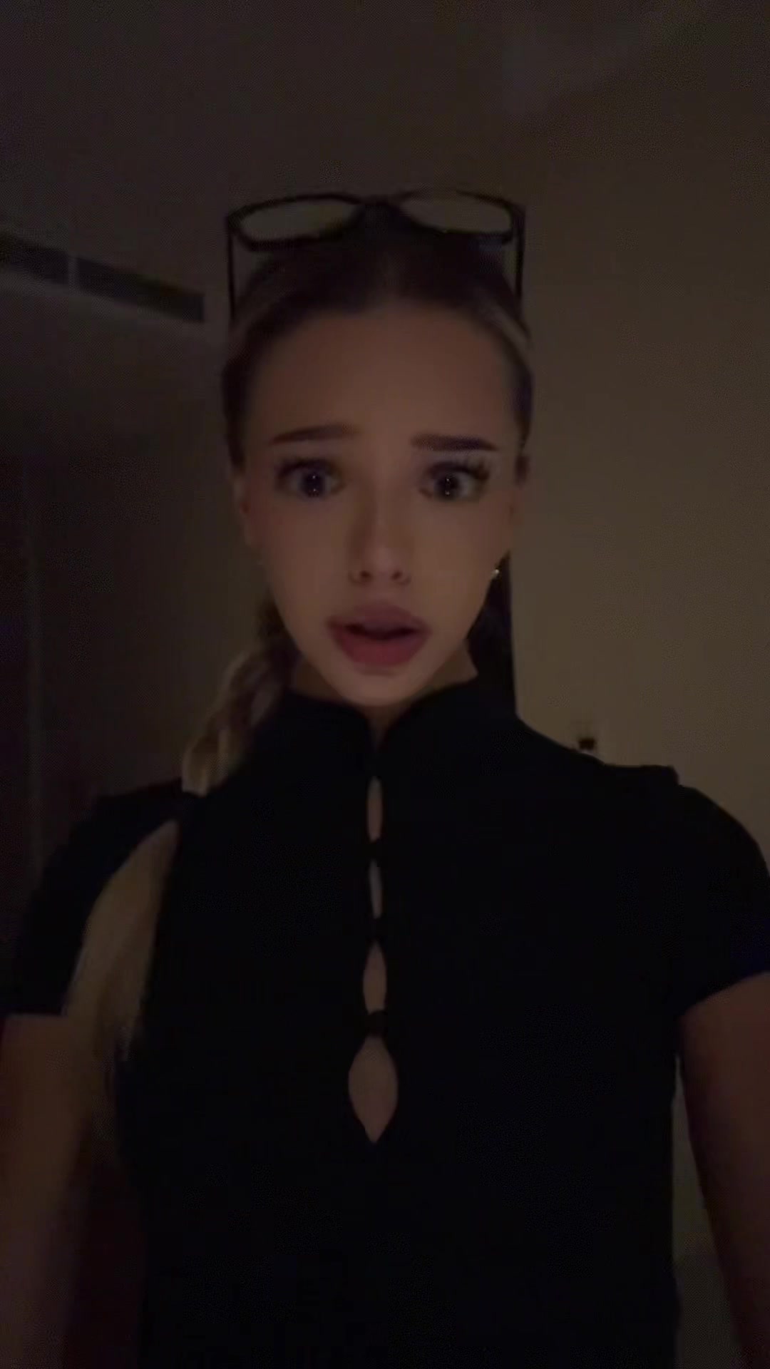 @VLATESSA