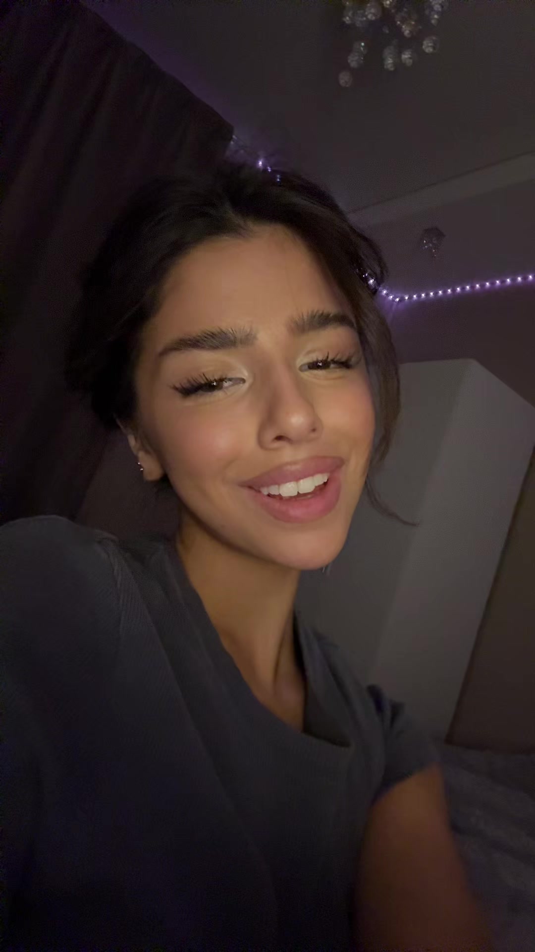 @arinaaiis