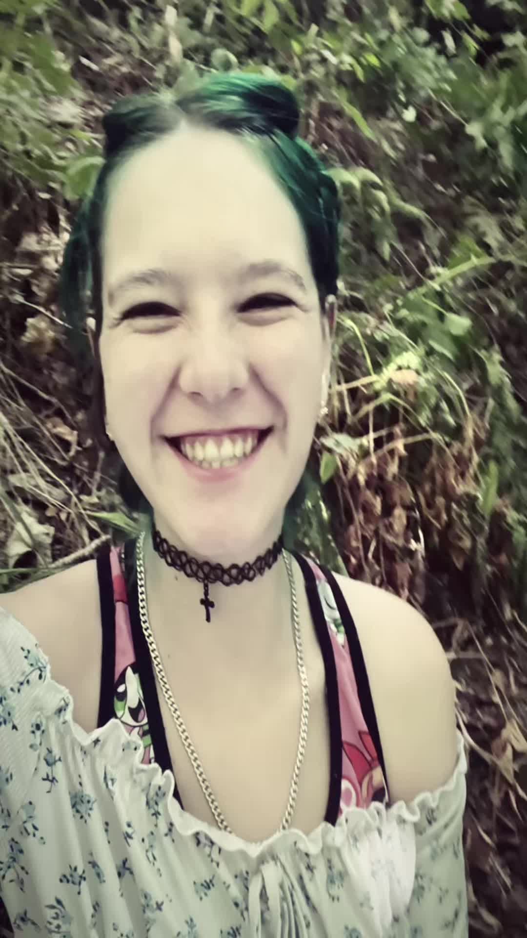 @_jamielee_francis_Gee_