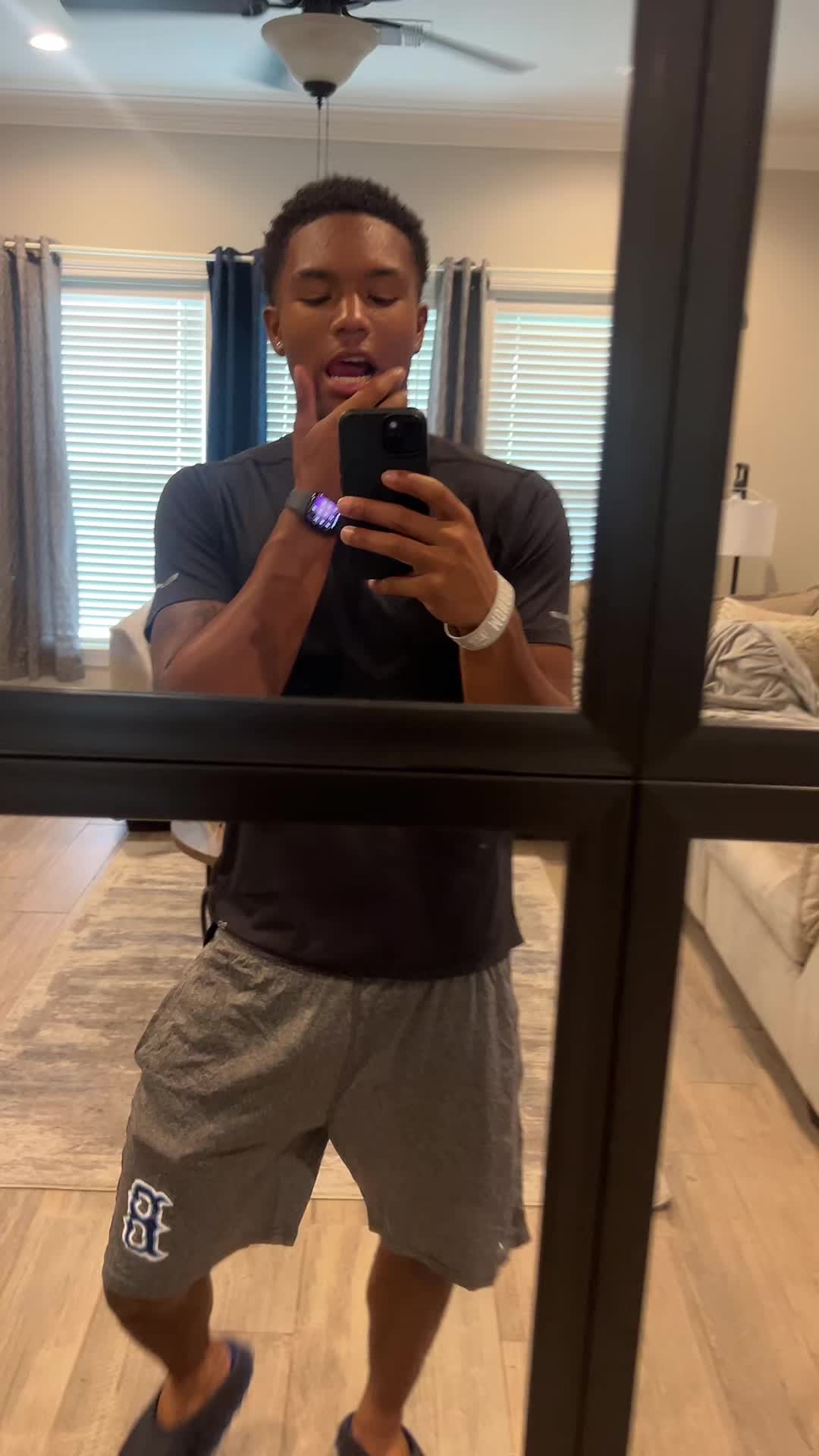 @Jayswrld