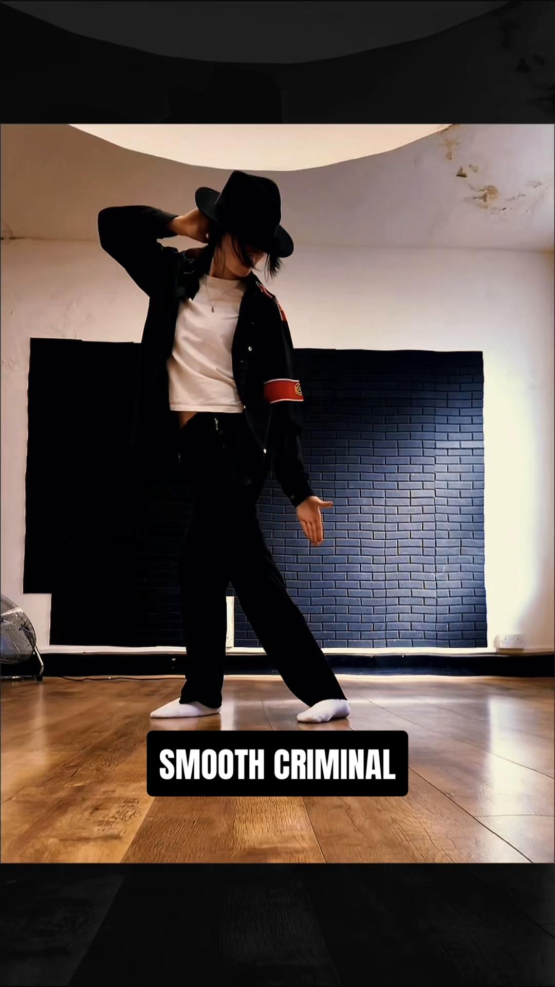 @Fedora Dance