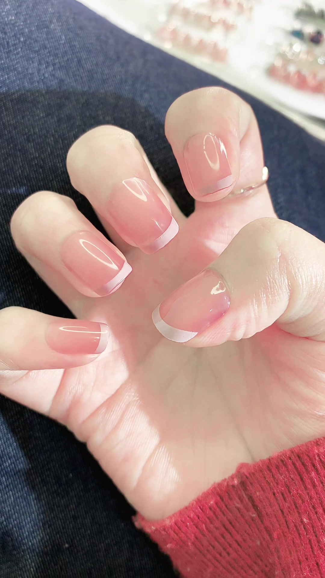 @Molly Nails Ind