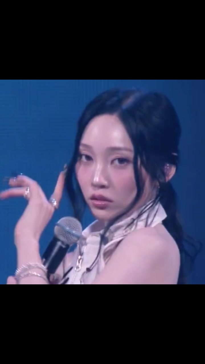 @kmze⁷⋆˙