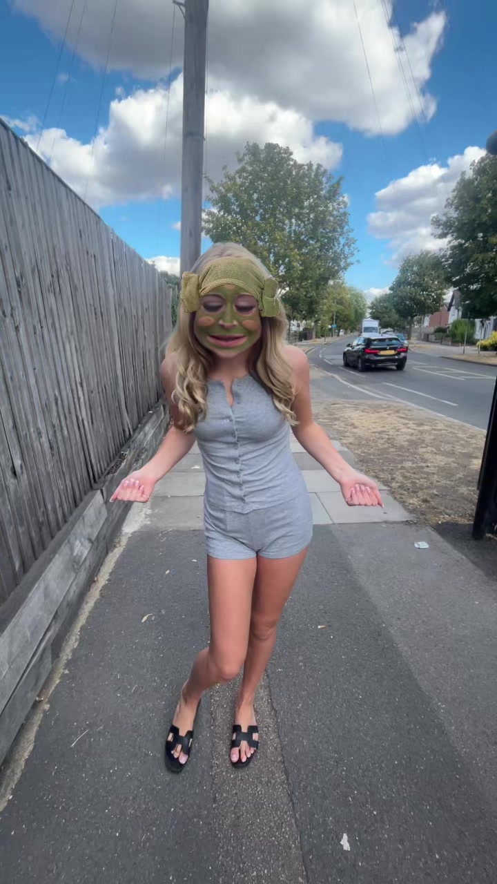 @𝑴𝒊𝒂𝒔 𝒔𝒑𝒂𝒎 𝒙𝒙