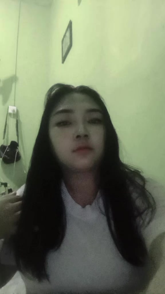 @𝓈𝑜𝒻𝓎𝒶𝓃𝒶