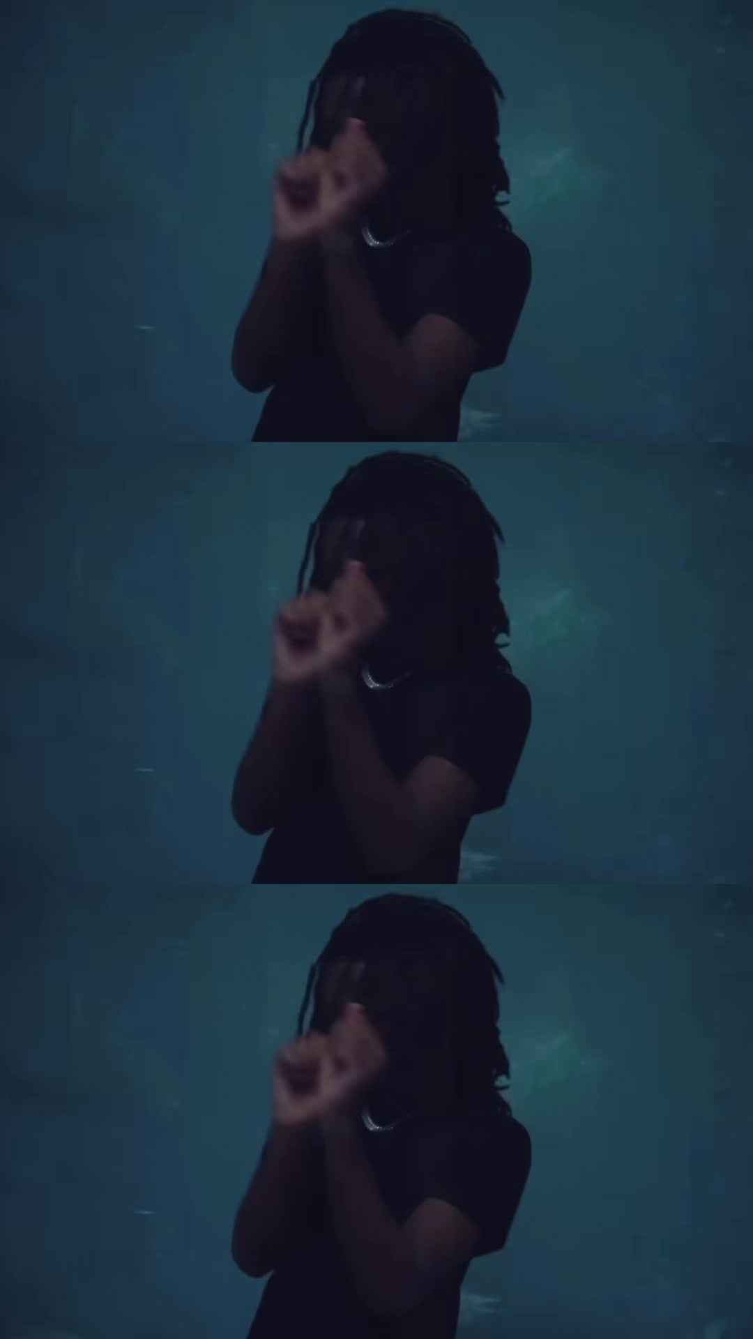 @￴￴