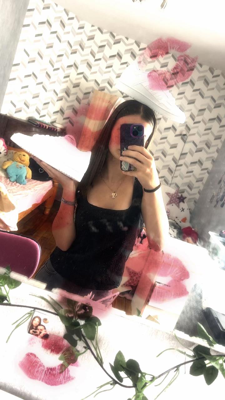 @𝐀𝐧𝐠𝐞́𝐥𝐢𝐧𝐚