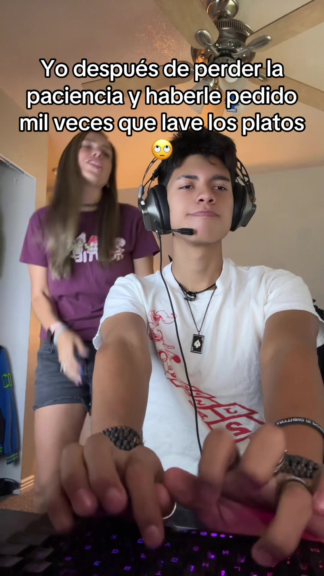 @Mama Latina Moderna