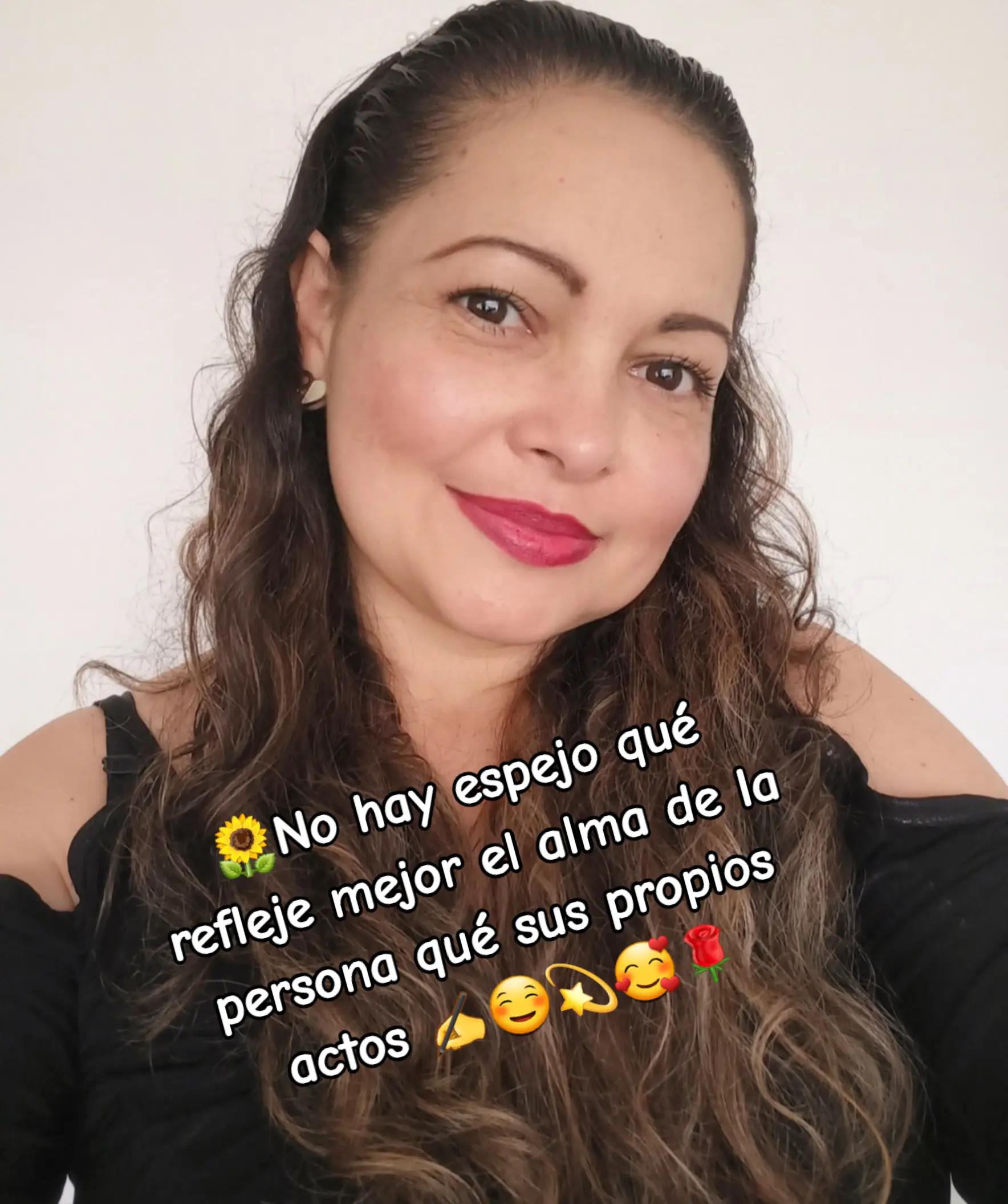 @Godoy Garcia te sigue 🤝💫🌻.