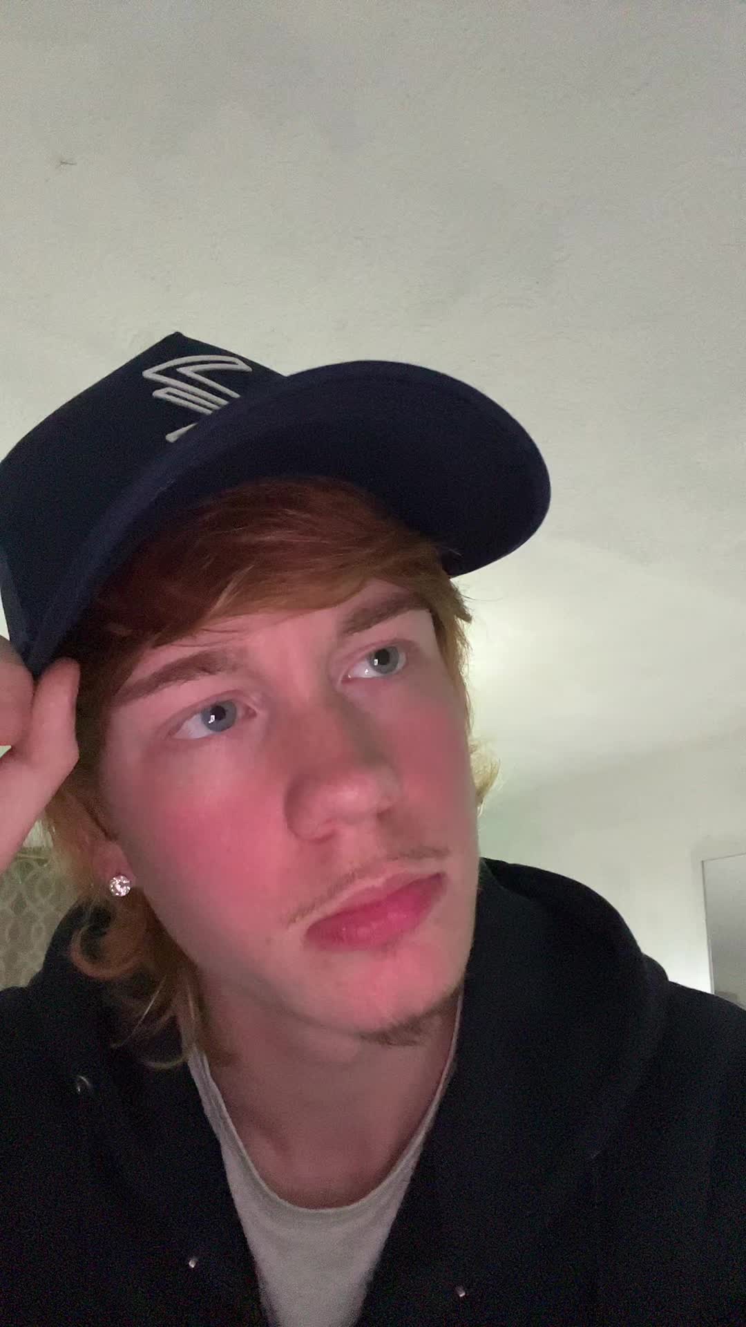 @𝐅𝐫𝐨𝐬𝐭 ❄️