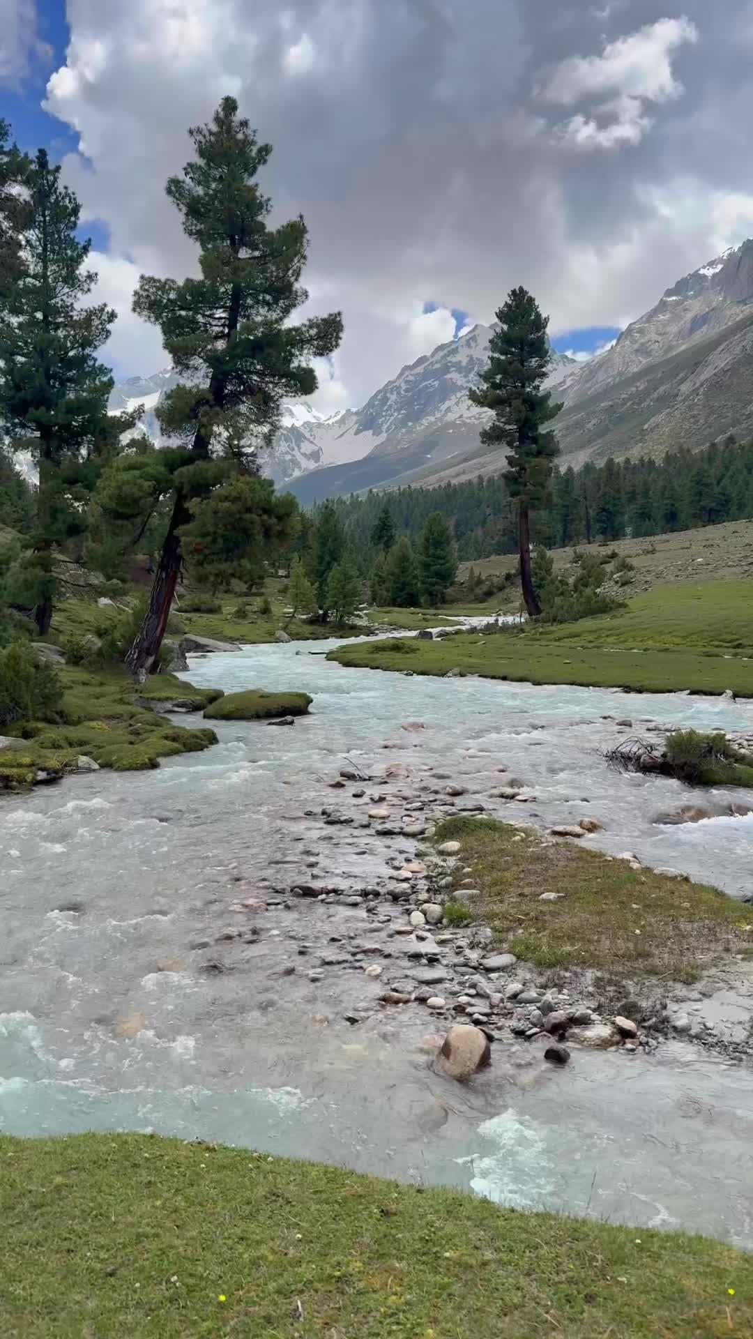 @Ewaaj Khan 🇵🇰