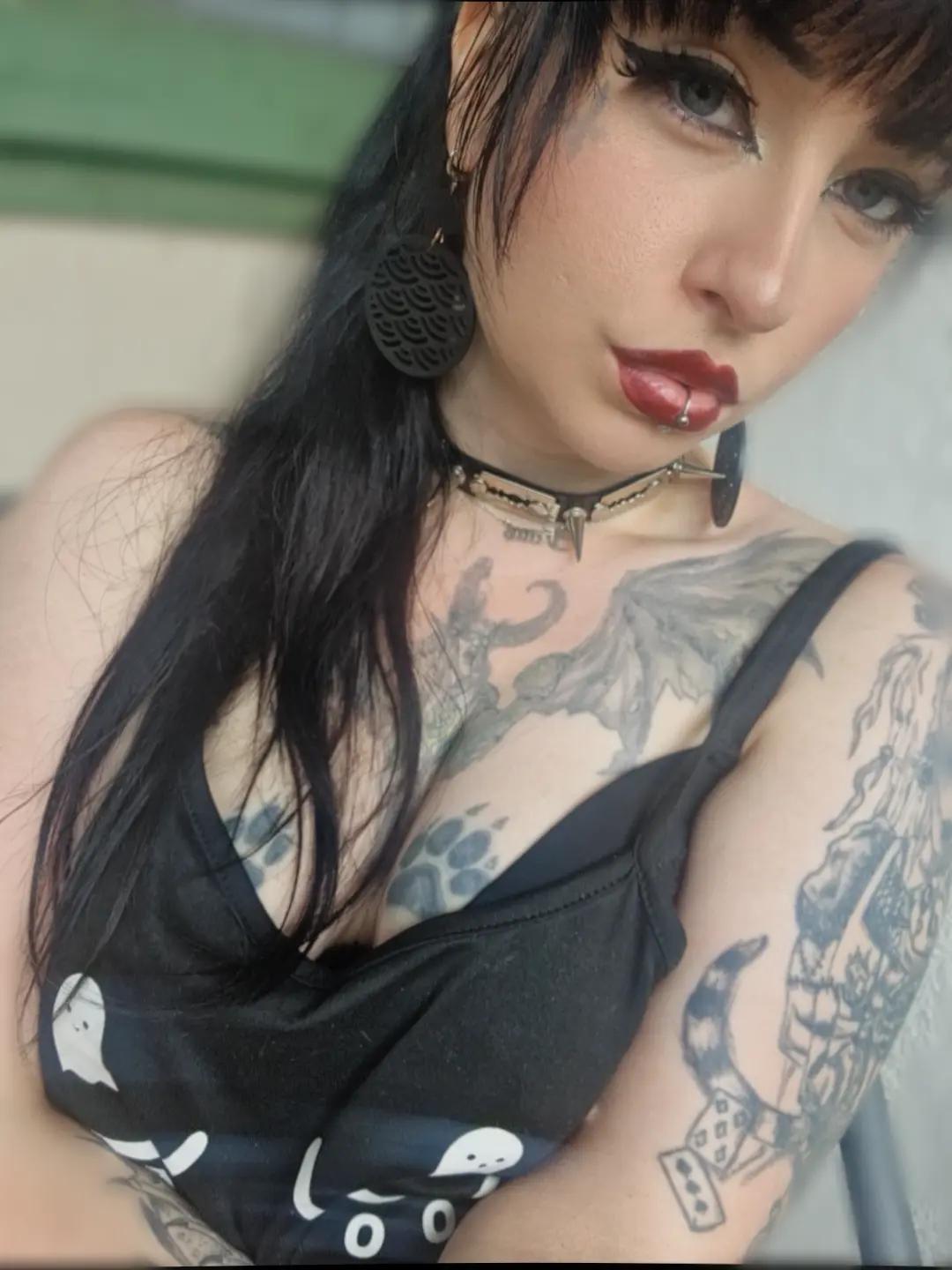 @Mellidari