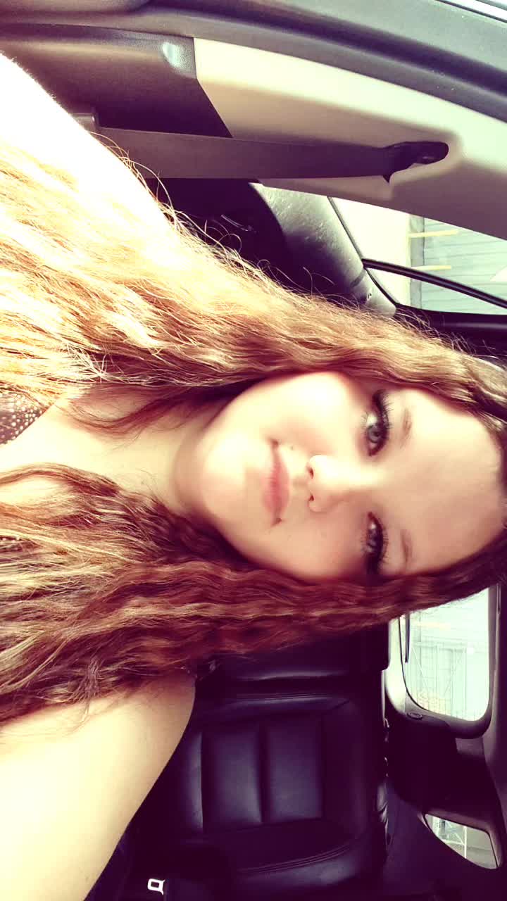 @vivaciousv