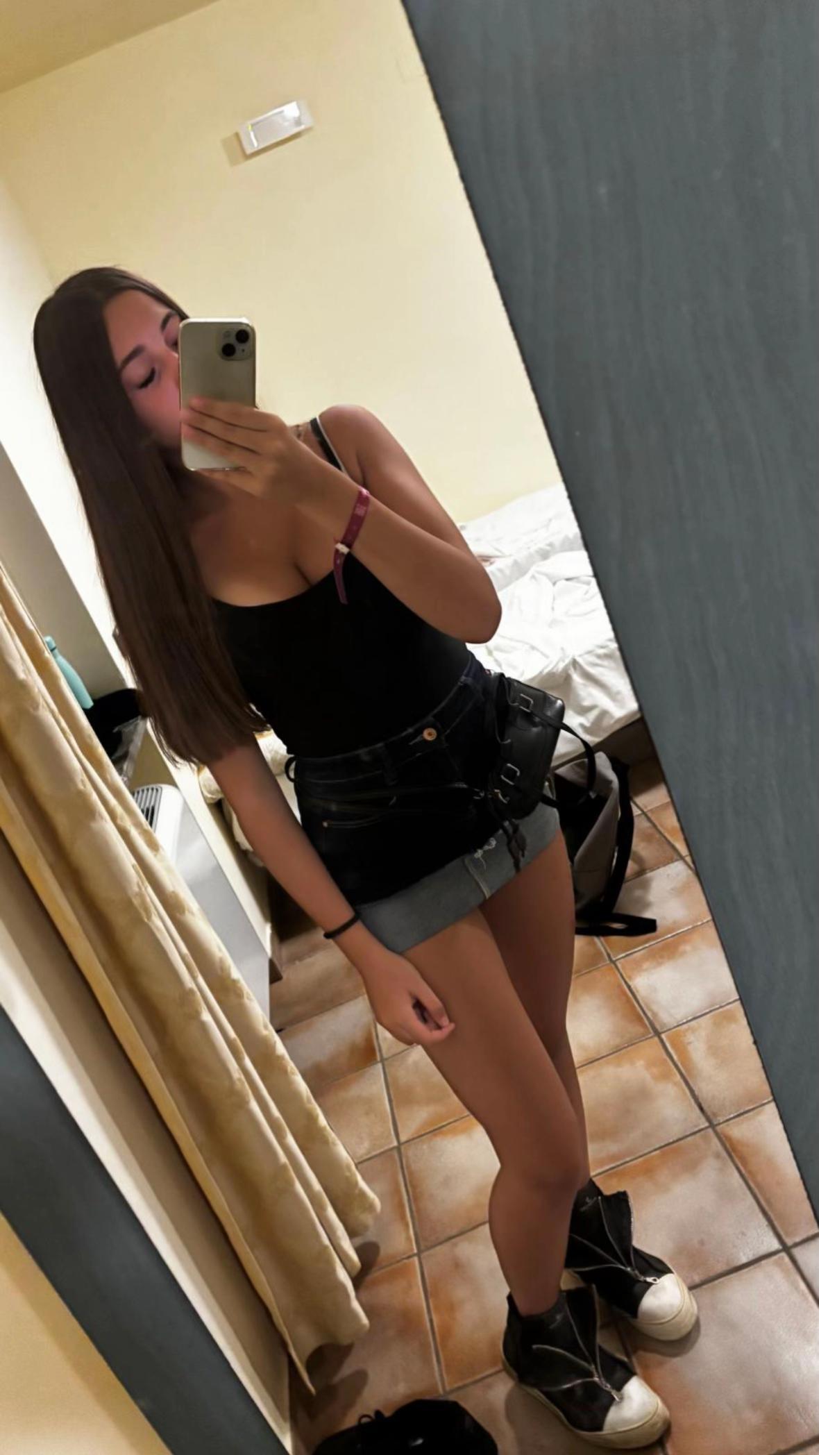 @simona.esposito_
