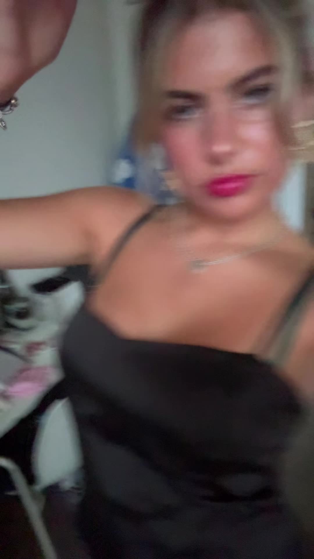 @Jade