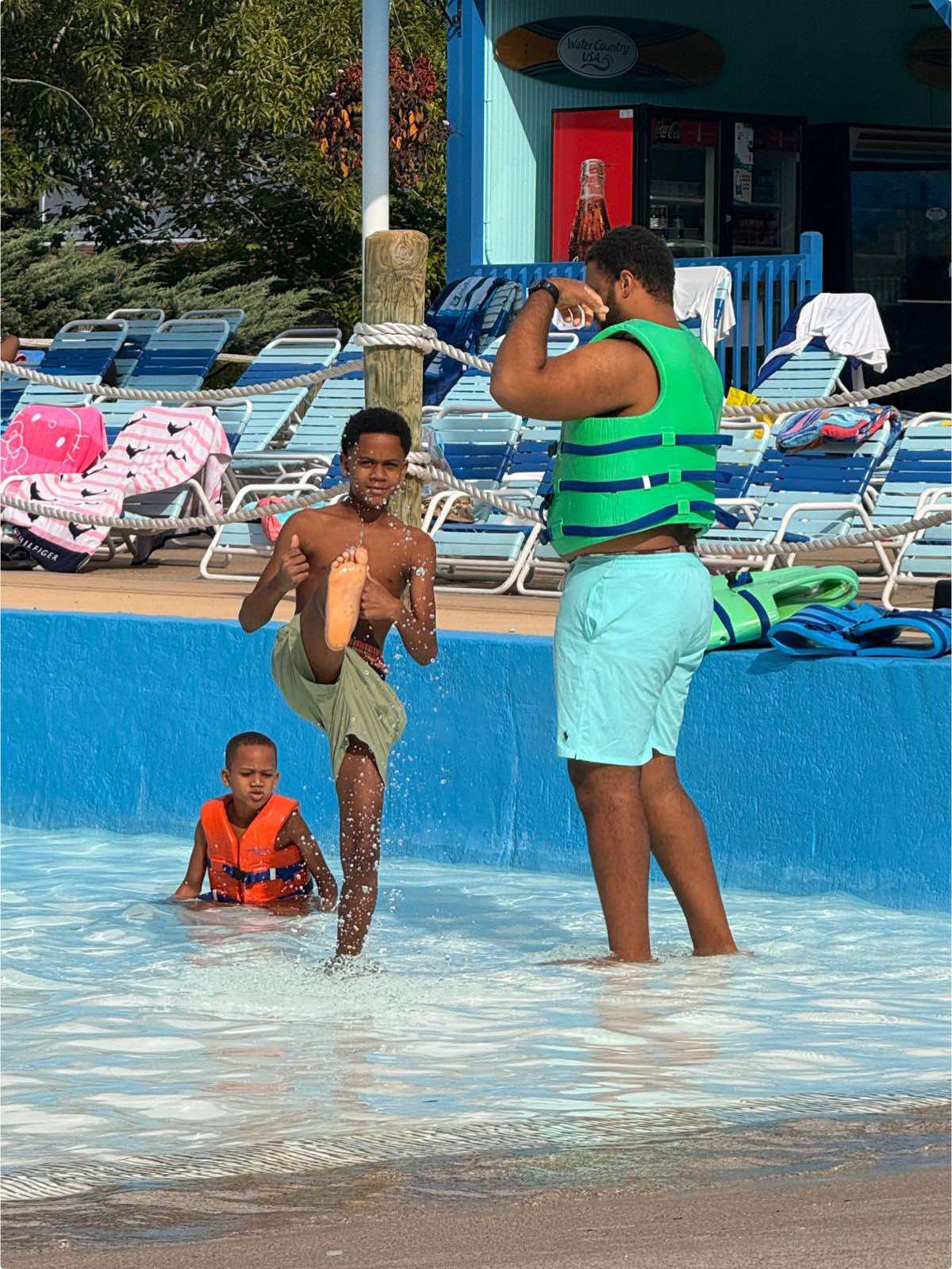 @𝔐𝔯.𝔤𝔯𝔢𝔢𝔫𝔣𝔩𝔞𝔤.⛳️🇯🇲