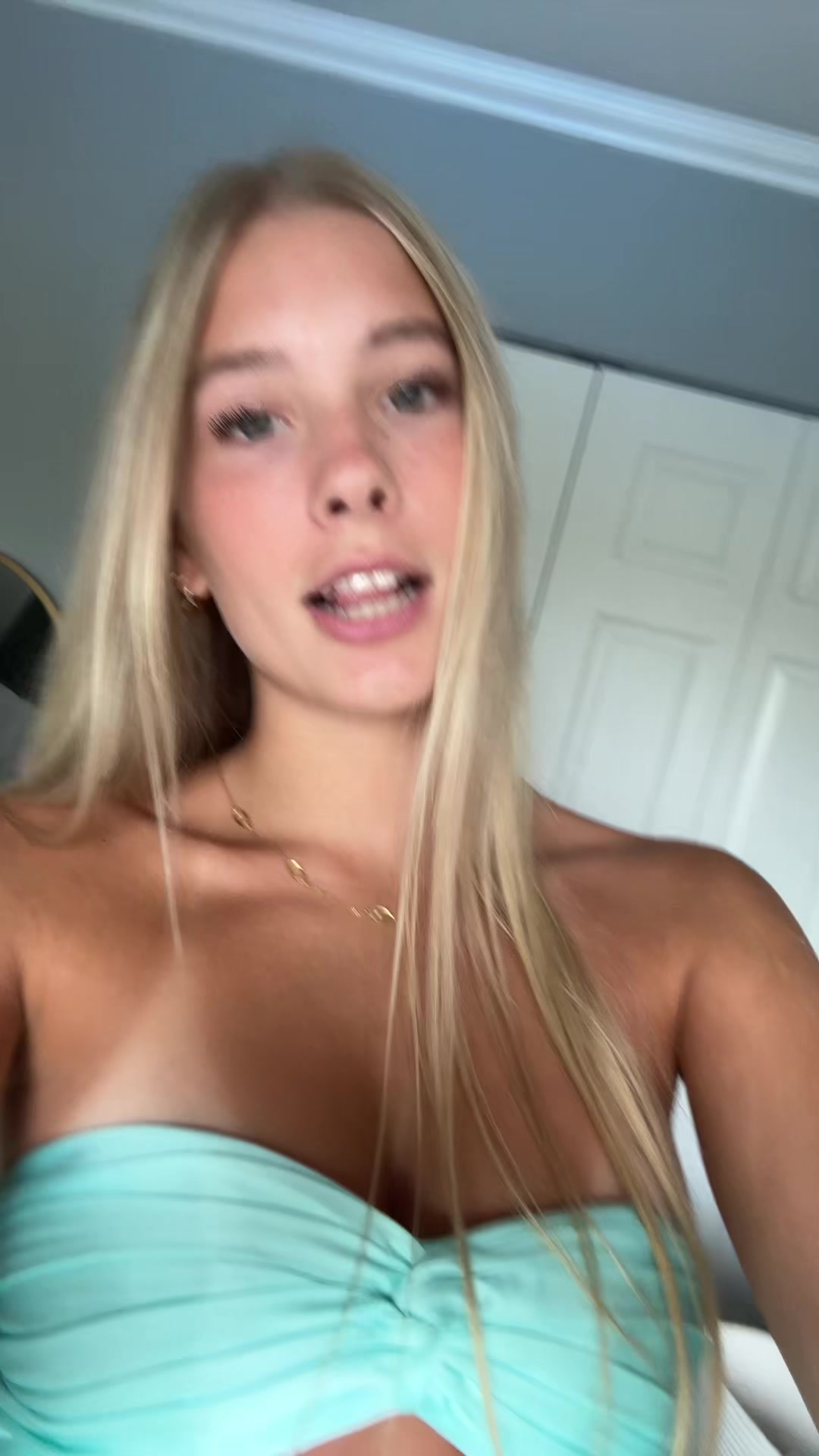 @sophia