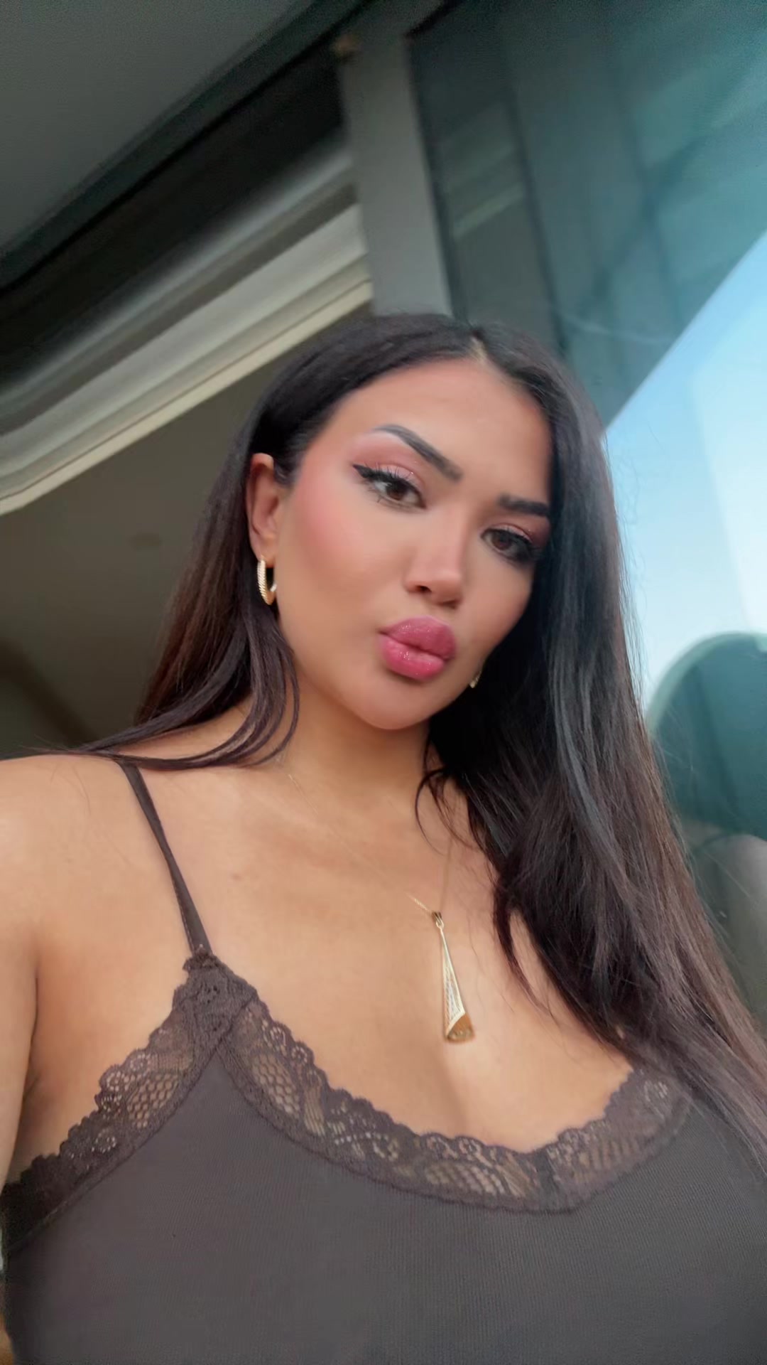 @Mahsa__eyr