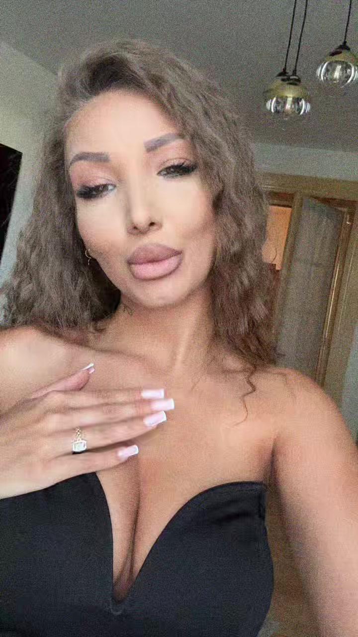 @loreelorennaa