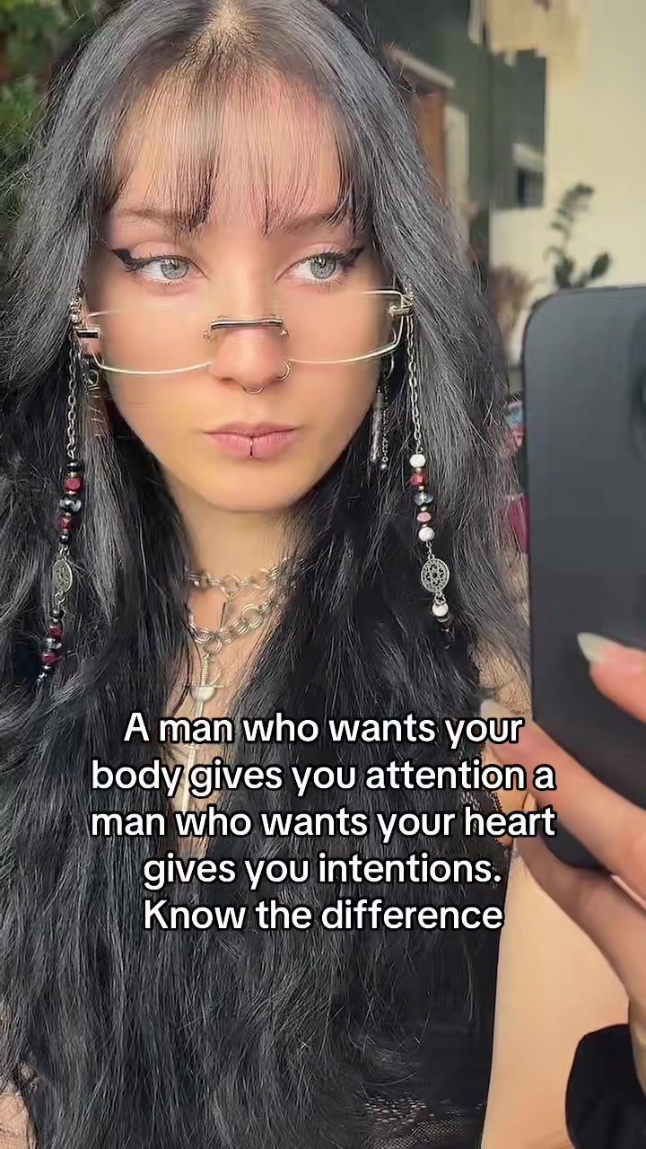 @lydia.bwood
