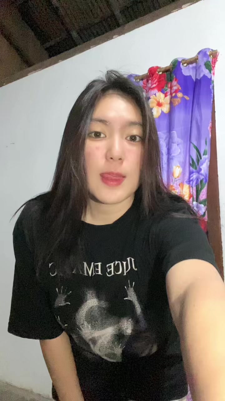 @SerinaAcuuu💋