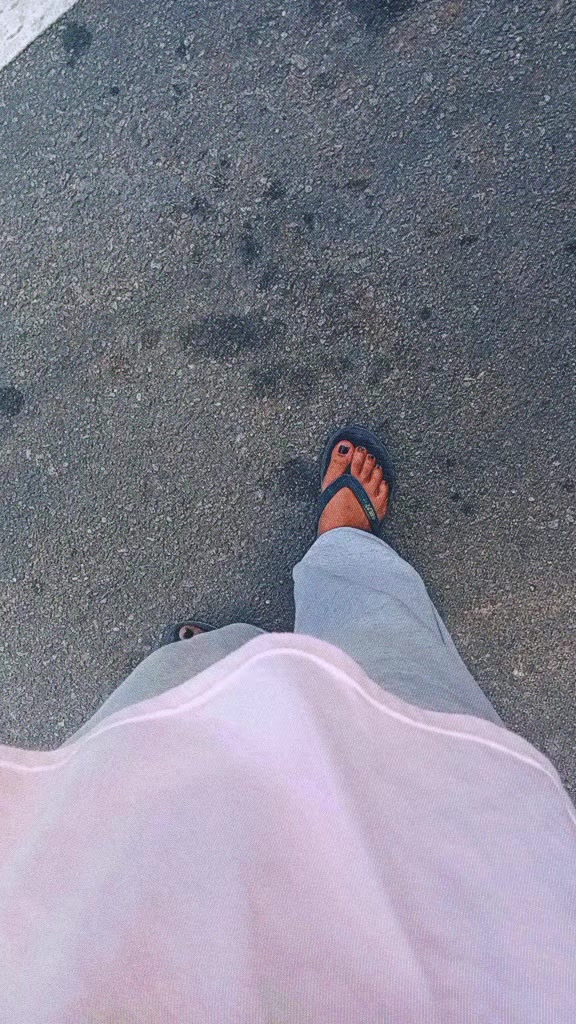 @පොඩ්ඩී.._ 🐣🥹