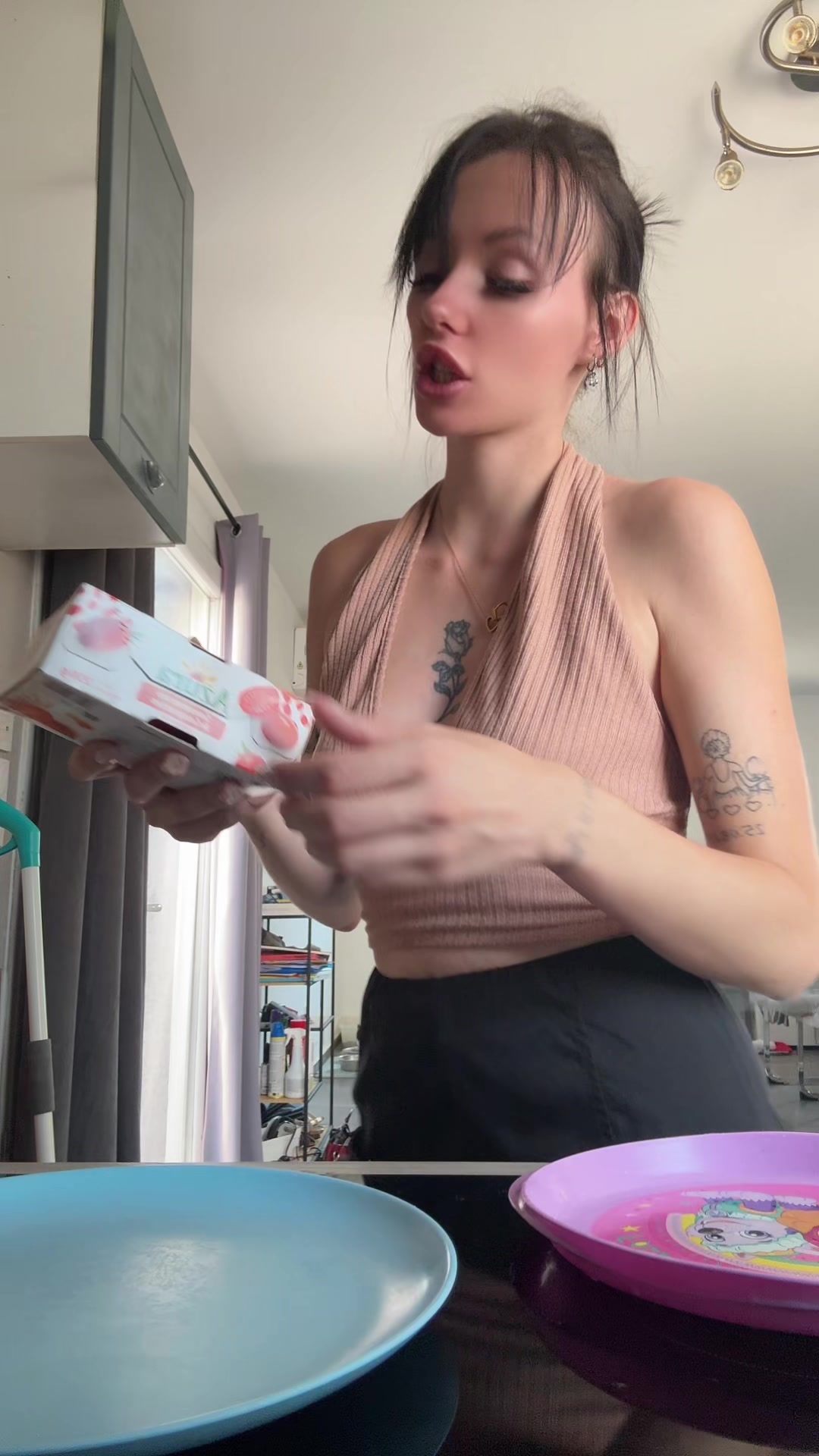 @l.l.a.34